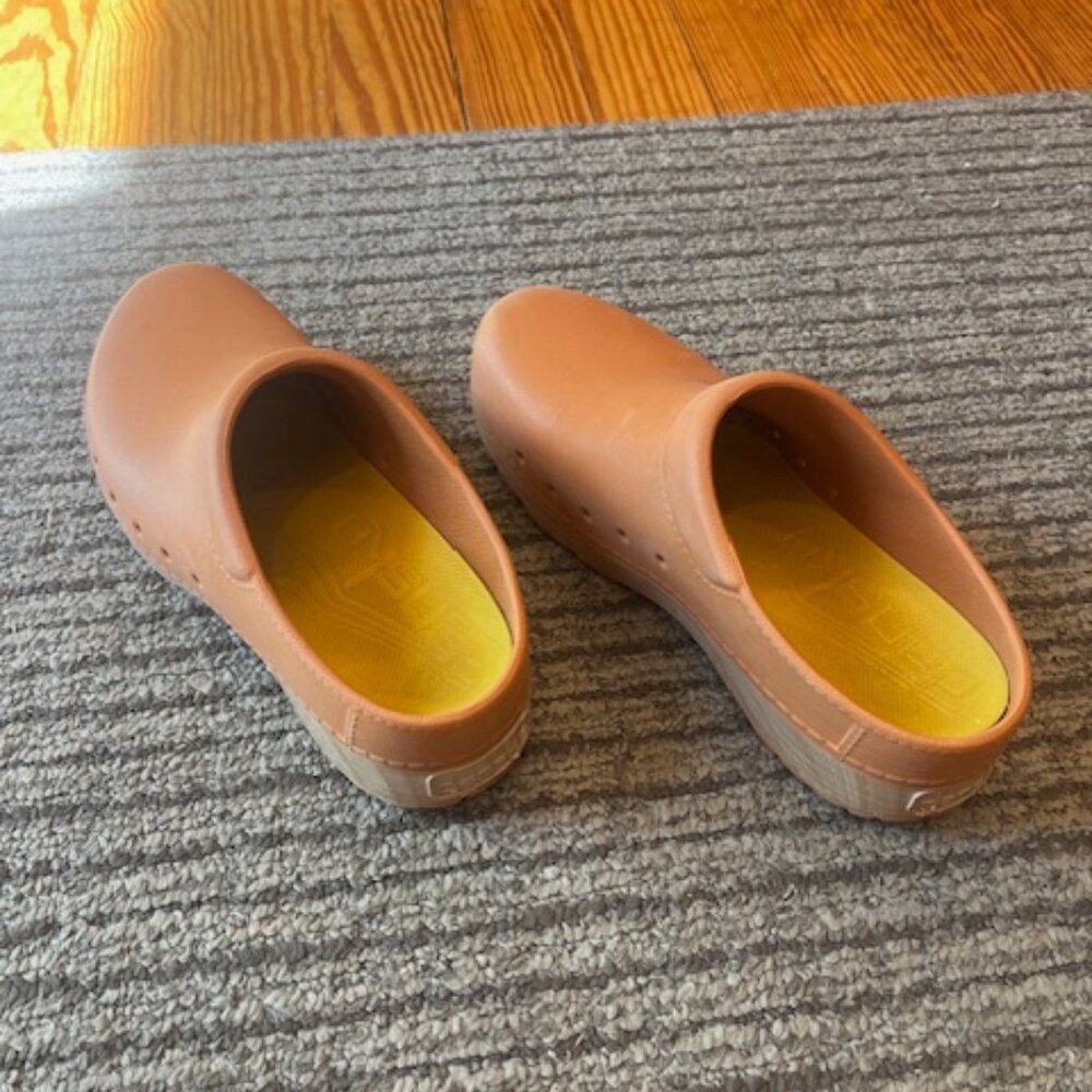 Dansko Kane Clog - Size 39